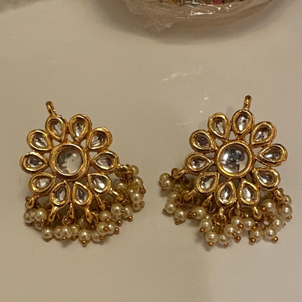 Set of Indian bangles and earrings